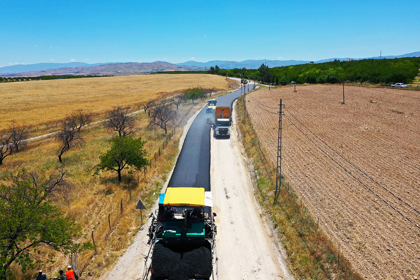 Malatya'da yol çalışmaları devam ediyor  