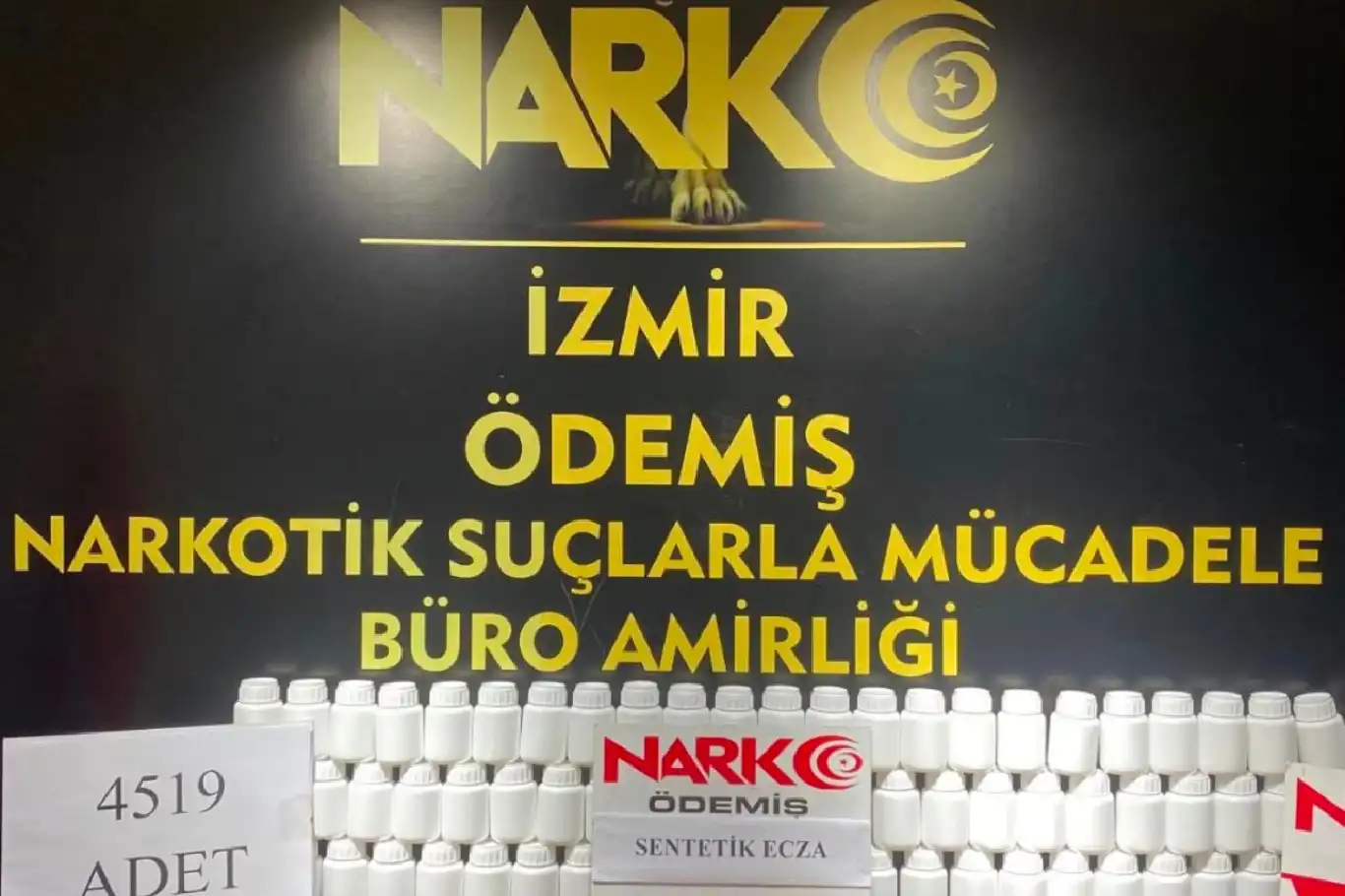 İzmir'de uyuşturucu operasyonu: 30 şüpheli tutuklandı
