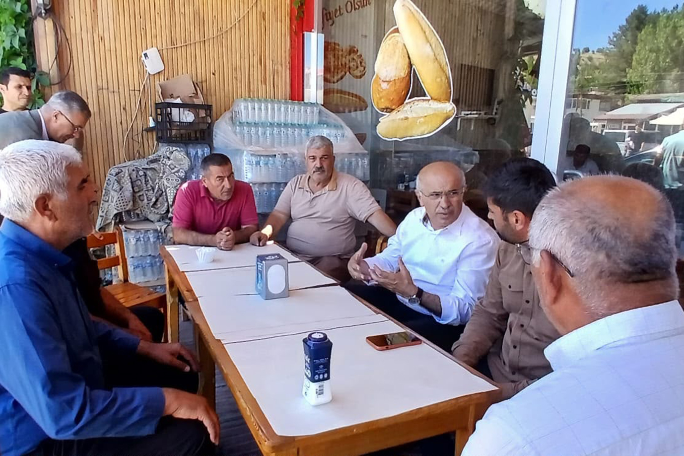 Büyükşehir Belediye Başkanı Er: Konteynerler kalkınca depremin esamesi görülmeyecek