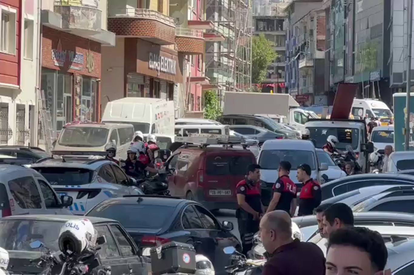 Malatya'da pompalı tüfekle havaya ateş açan şahıs gözaltına alındı