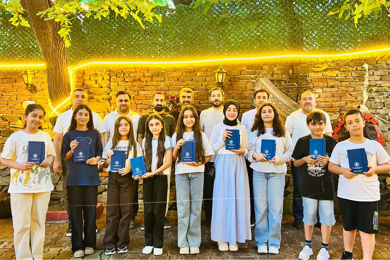 İdeal Eğitim Vakfı Bingöl İl Temsilciliği’nden Grup Estara'ya anlamlı ziyaret