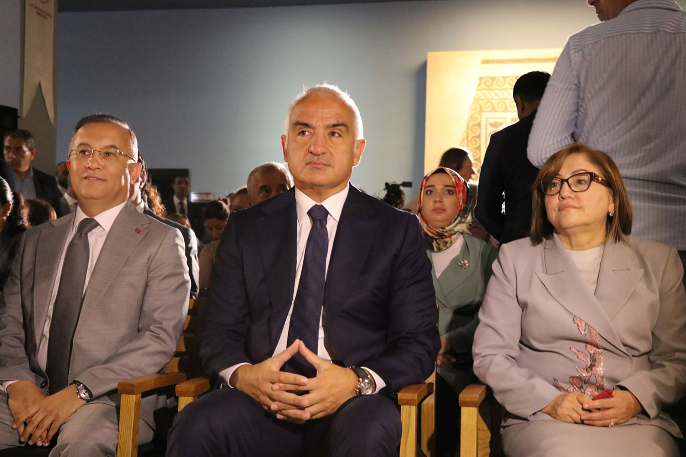 ABD'den iadesi sağlanan "Çingene Kızı" mozaiğine ait 13'üncü panel Gaziantep'te tanıtıldı