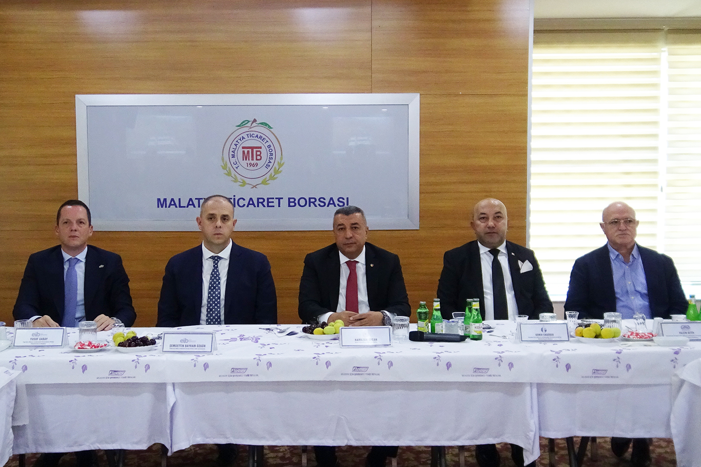 Kuru meyve ihracatçıları Malatya'da buluştu