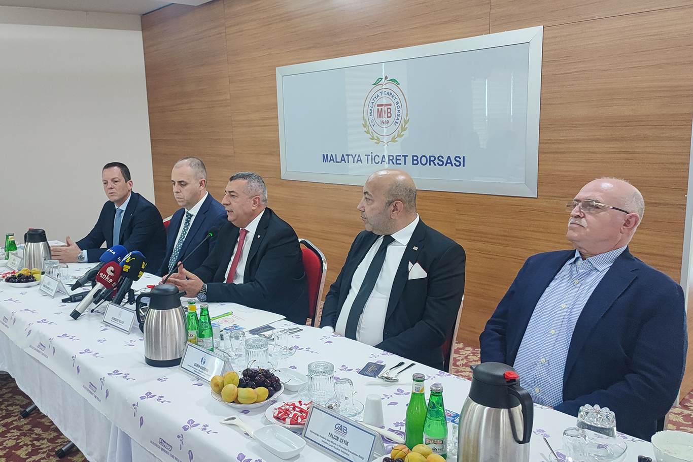 Kuru meyve ihracatçıları Malatya'da buluştu