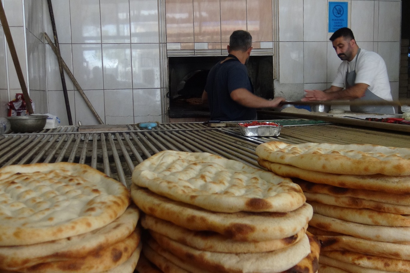 Malatya'da 9 ay sonra pide ekmeğine zam