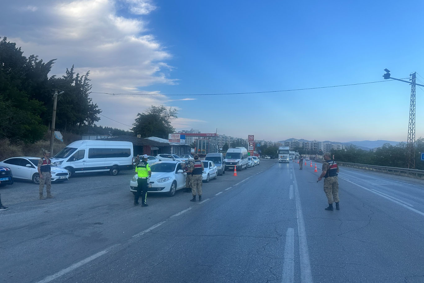 Gaziantep'te 87 aranan şahıs yakalandı
