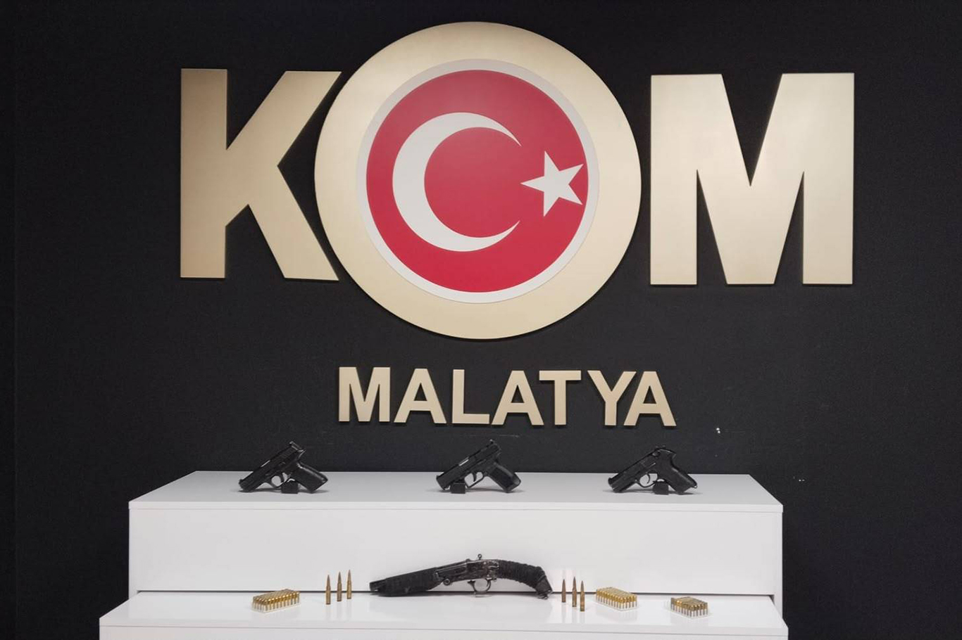 Malatya'da ruhsatsız silah operasyonunda 7 şüpheli yakalandı
