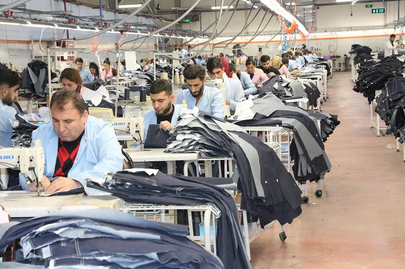 Ücretli çalışan sayısı mayısta yüzde 0,5 arttı