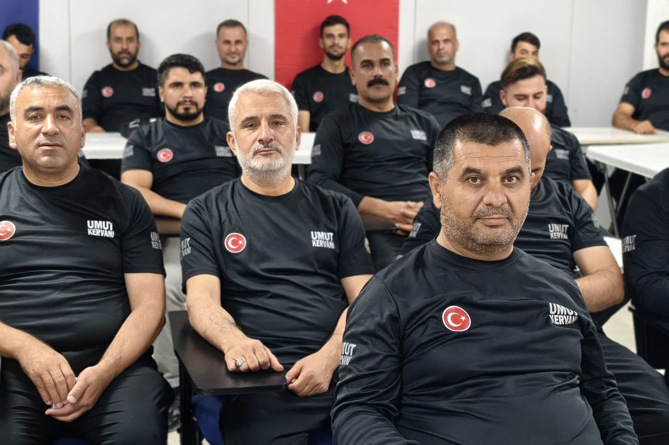 فريق الإنقاذ التابع لقافلة الأمل في بطمان ينجح في اجتياز تدريبات الاعتماد التابعة لـ"آفاد"