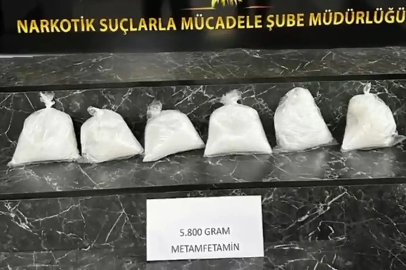 Şırnak'ta tırda 5 kilo 800 gram metamfetamin ele geçirildi