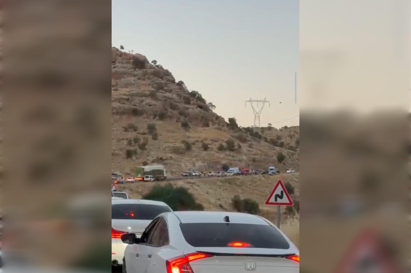Mardin'de iki aracın çarpıştığı kazada 1 bebek öldü, 7 kişi yaralandı