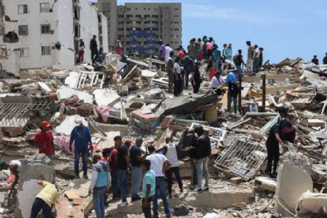 Venezuela declares seven days of national mourning after deadly earthquakes