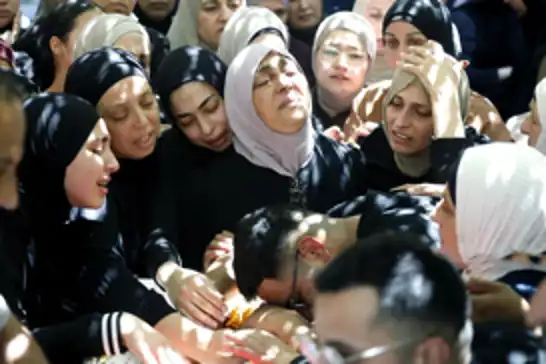 İşgalcilerin Gazze'ye saldırılarında son 24 saatte 13 Filistinli şehit oldu