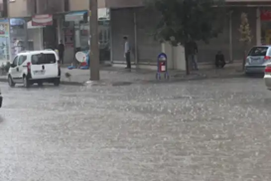 Doğu Karadeniz ve Doğu Anadolu'da sağanak bekleniyor