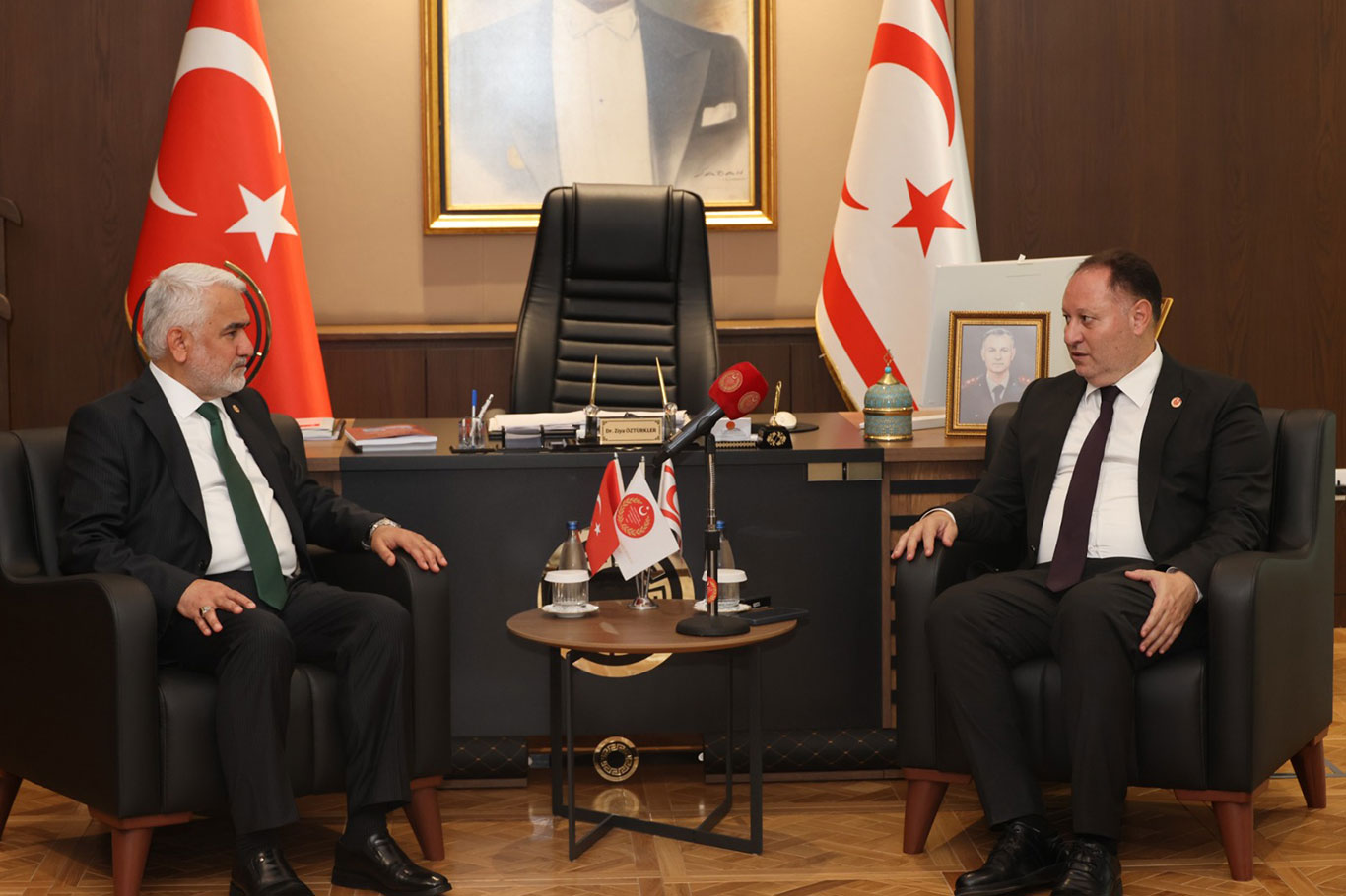 Yapıcıoğlu, KKTC Meclis Başkanı Öztürkler'i ziyaret etti
