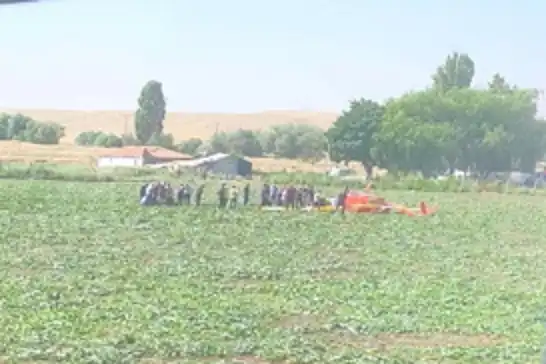 سقوط مروحية تدريب في أنقرة وإصابة شخصين