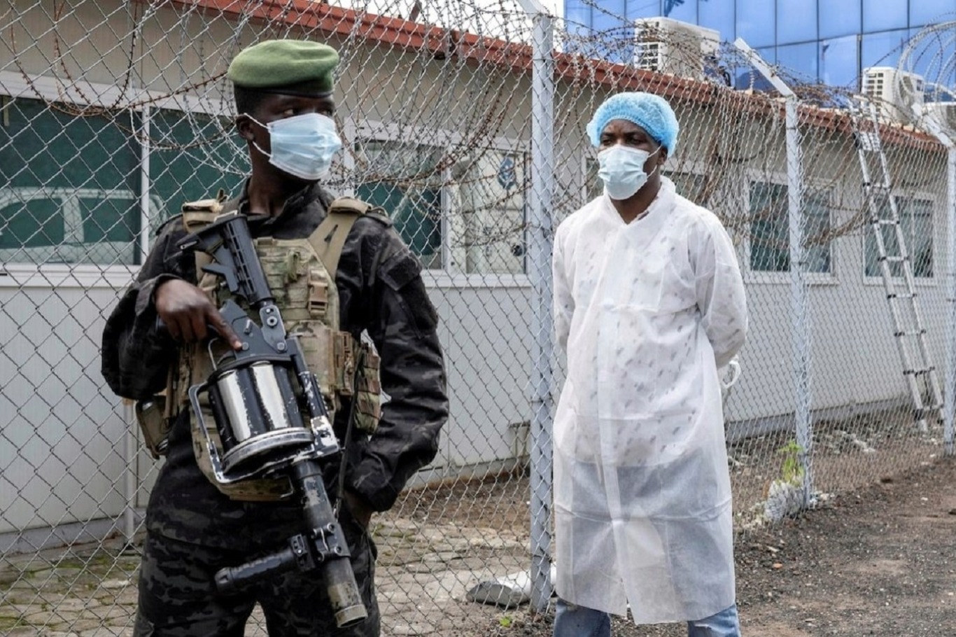 جدل واسع في كينيا..استمرار خطة أمريكية للحجر الصحي من الإيبولا رغم قرار قضائي