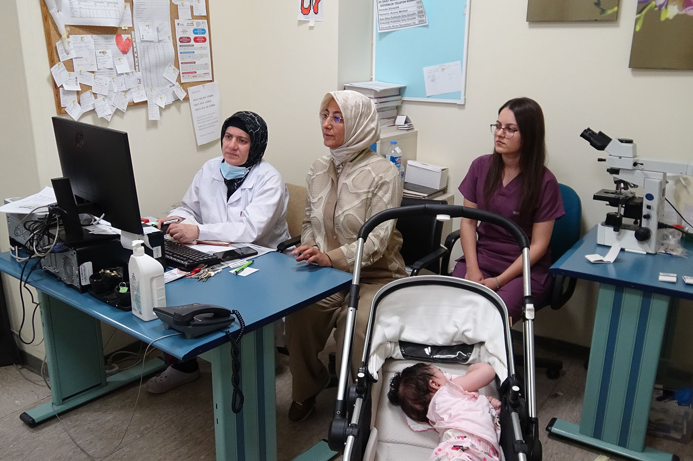 Prof. Dr. Akyay: Çocuklarda kemik iliği naklinde başarı oranlarımız Avrupa'nın üzerinde