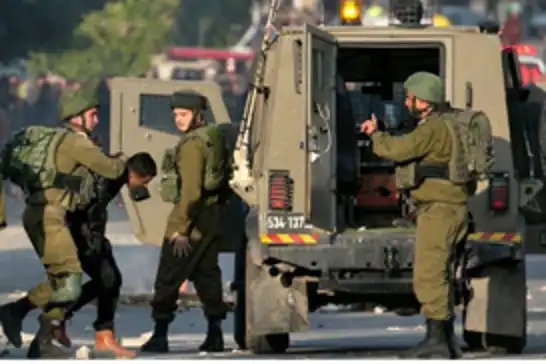 الاحتلال يشن حملة اعتقالات واسعة بالضفة.. ومستوطنون يهاجمون منزلًا شرق القدس