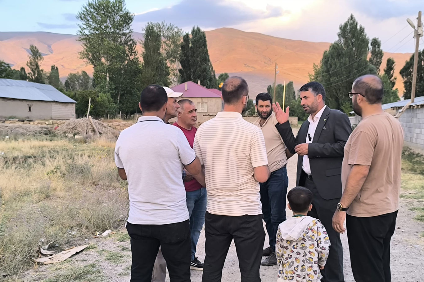 Van'ın Muradiye ilçesinde kanalizasyon sorunu büyüyor!