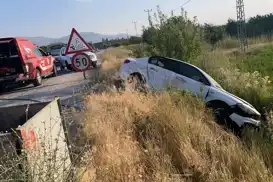 Malatya'da kamyonet ile otomobil çarpıştı: 3 yaralı