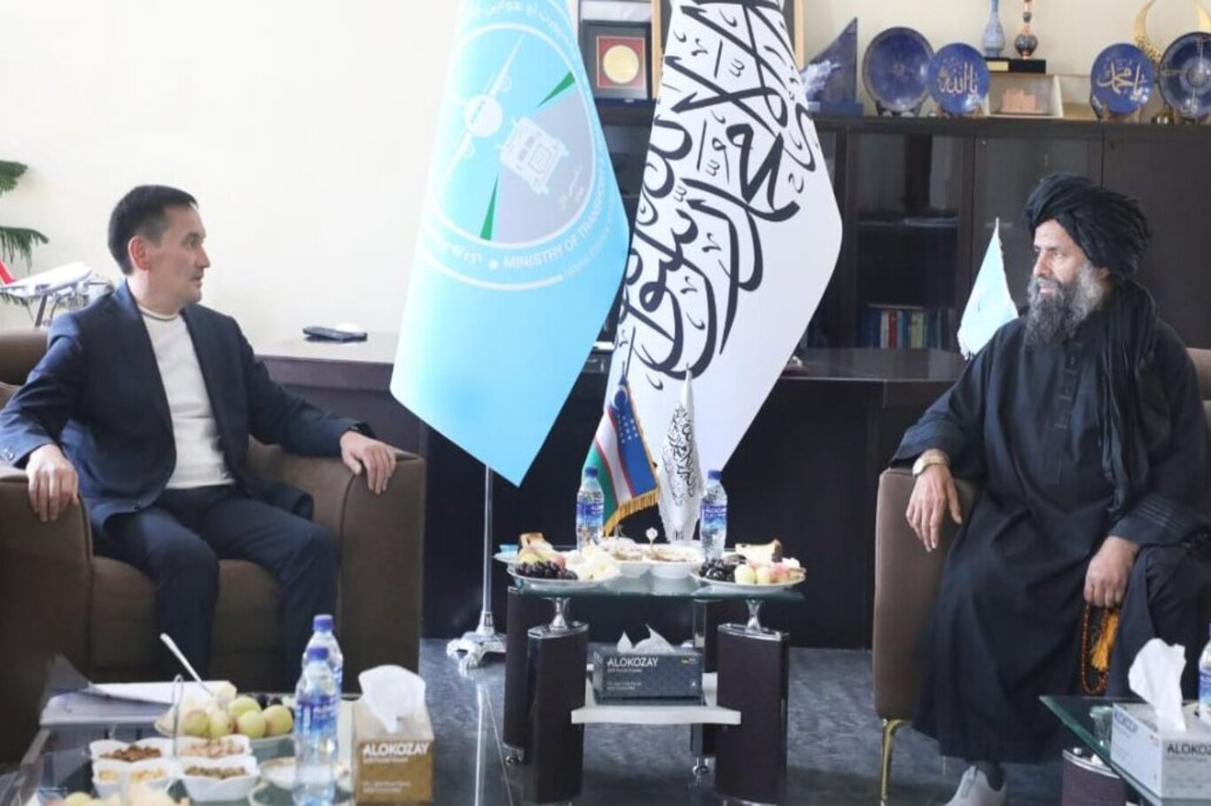 Uzbekistan pledges easier transit for Afghan goods