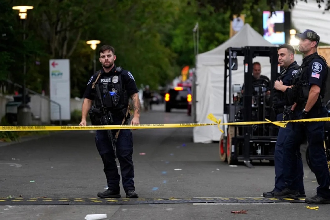 Two killed, five injured in shooting at Seattle food festival
