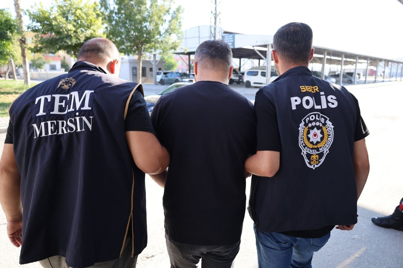 Mersin Merkezli yasa dışı bahis operasyonu: 48 şüpheli yakalandı