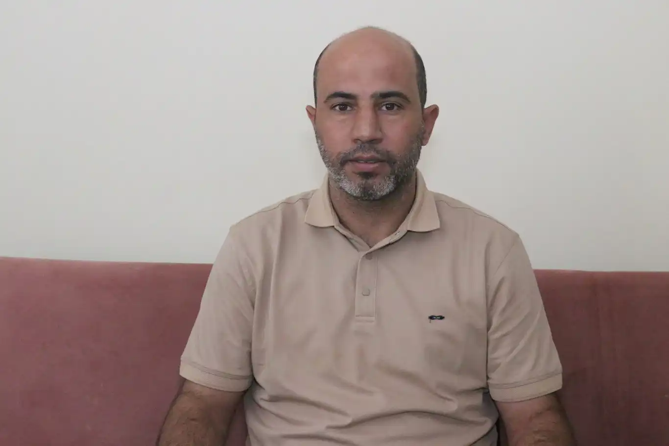 عائلة الصحفي الغزي مصطفى عياش تطالب بالإفراج عنه: كان هدفه الوحيد إبقاء غزة حاضرة في العالم