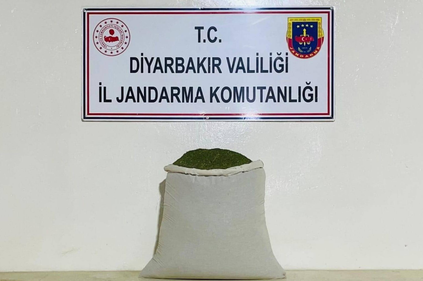 Diyarbakır'da 144 kilogram uyuşturucu ele geçirildi