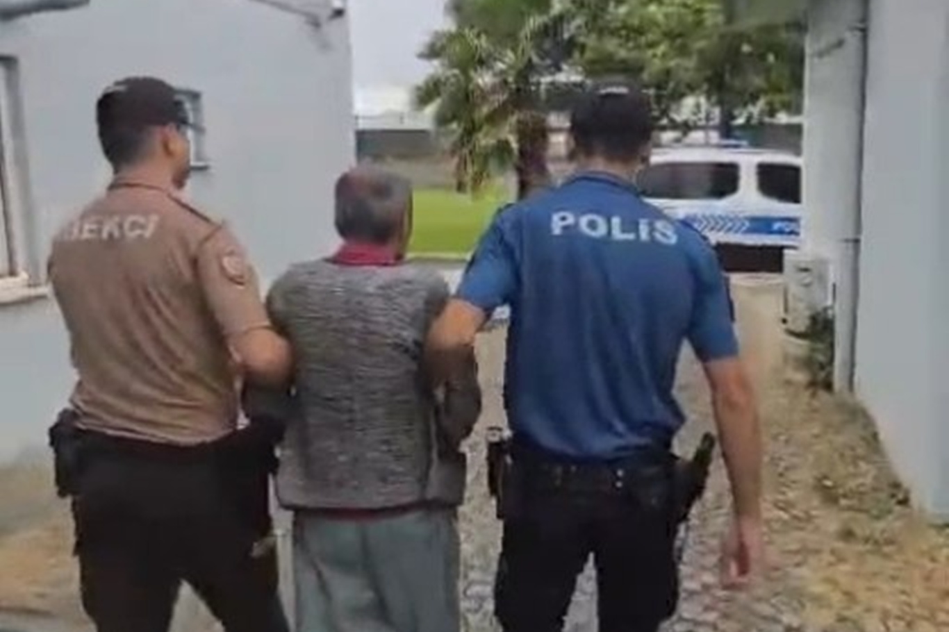  Bursa'da haklarında kesinleşmiş hapis cezası bulunan 7 hükümlü yakalandı
