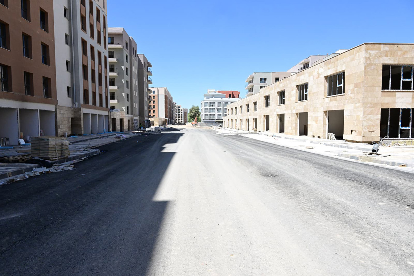 Malatya'da bin konut ile 800 iş yerinin yapımları sürüyor