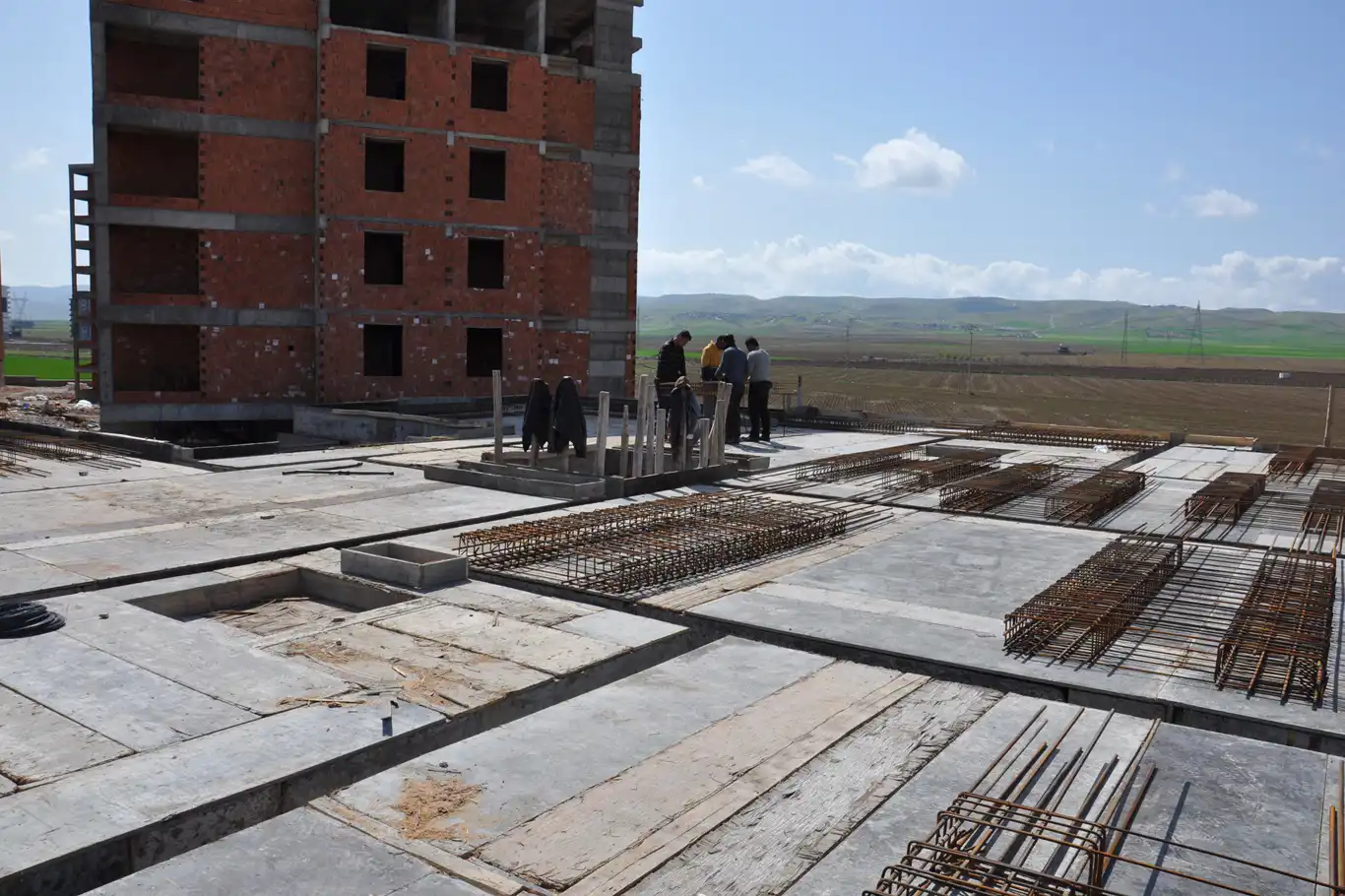 İnşaat sektörü temsilcileri: Maliyetler arttı, yeni projeler durdu