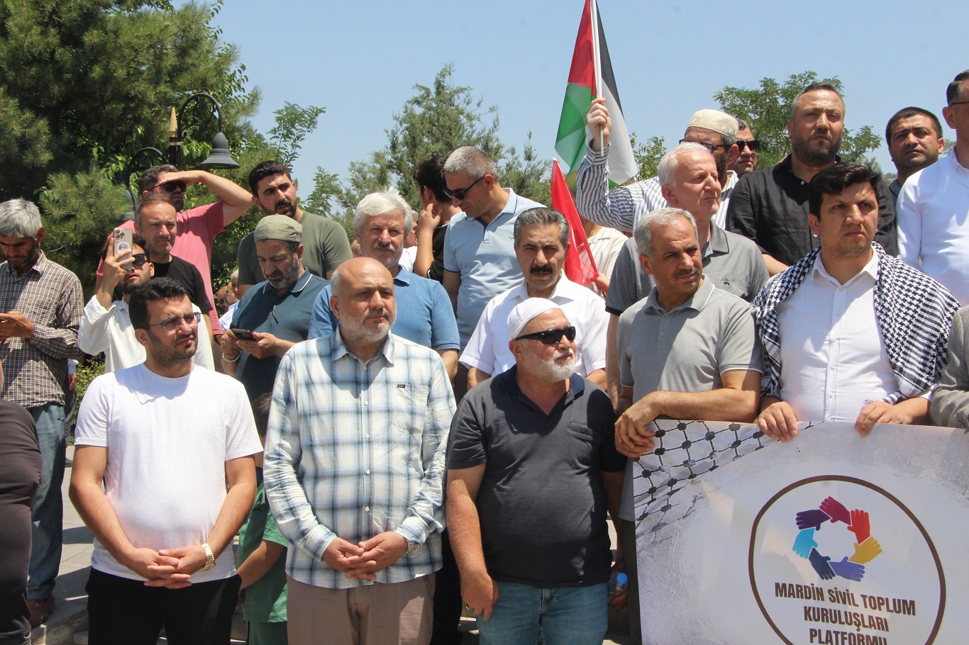 Gazze'de 1000'inci gün soykırıma karşı Mardin'de basın açıklaması düzenlendi