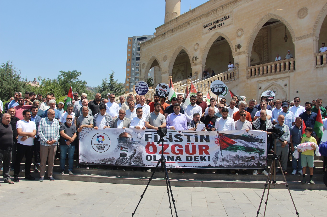 Gazze'de 1000'inci gün soykırıma karşı Mardin'de basın açıklaması düzenlendi