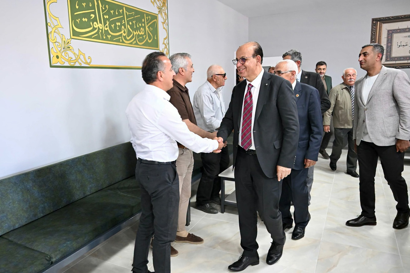 Yeşilyurt Belediyesi bir taziyeevi daha hizmete sundu
