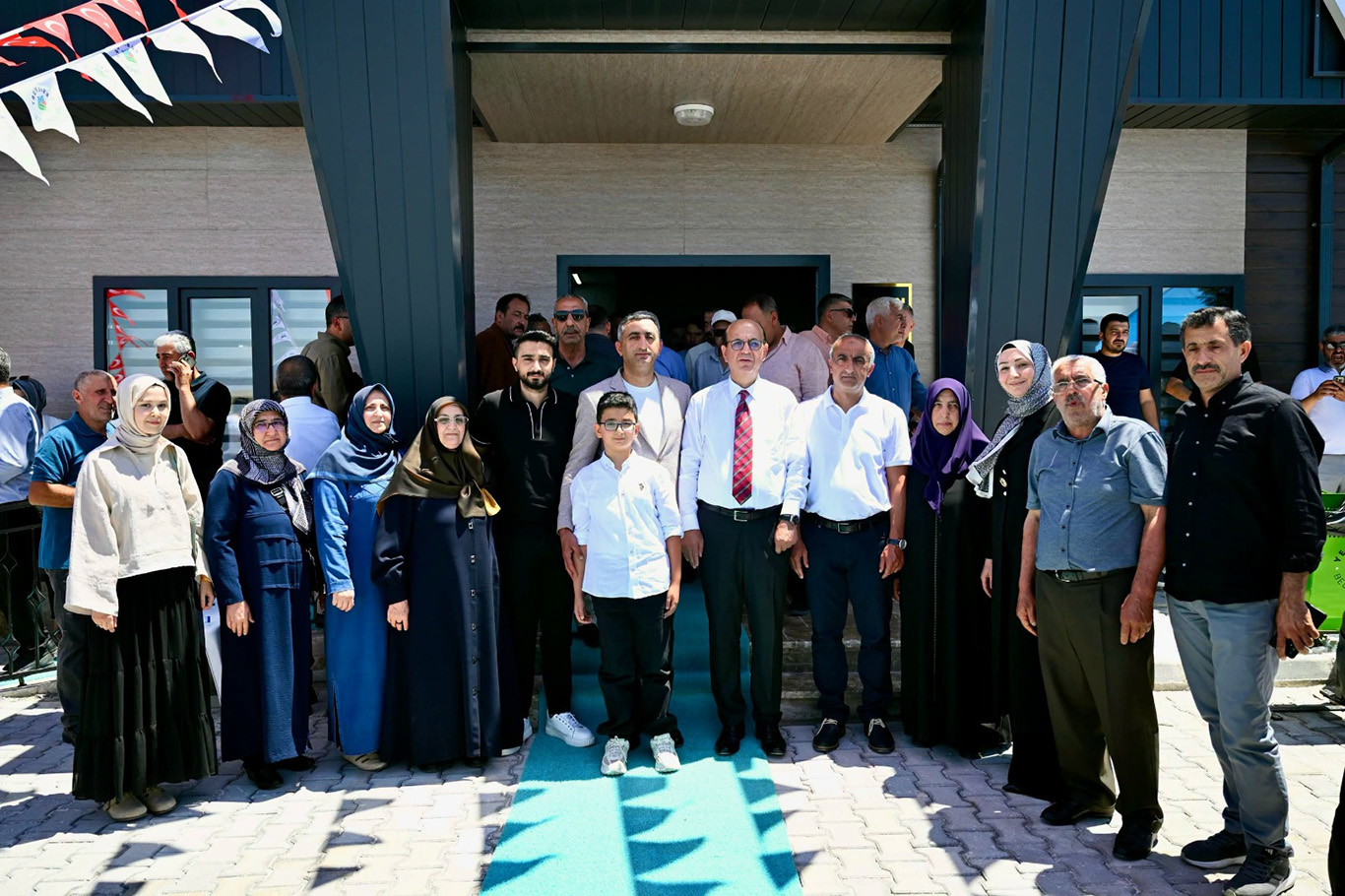 Yeşilyurt Belediyesi bir taziyeevi daha hizmete sundu
