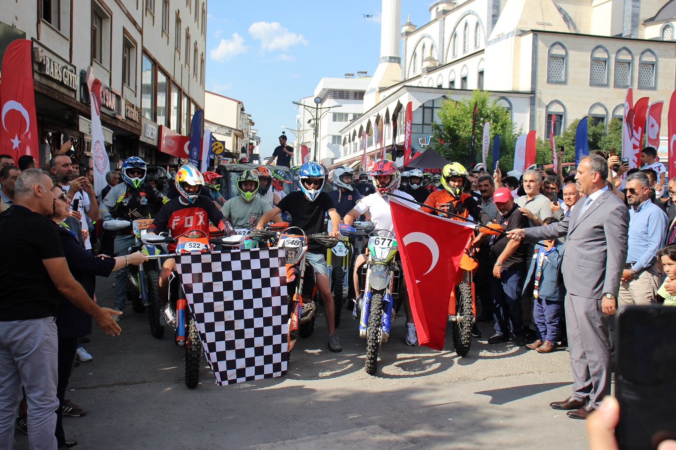 Ağrı'da Enduro ve ATV Şampiyonası coşkusu başladı