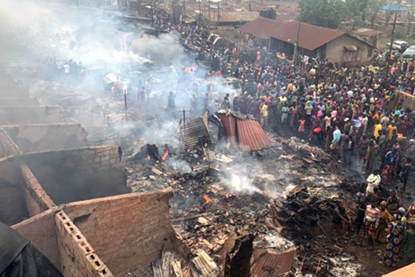 Fire destroys shops at major market in Nigeria's Ibadan