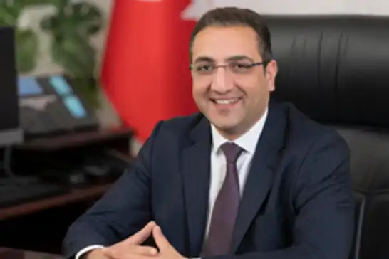 Balçova Belediye Başkanı Onur Yiğit görevden uzaklaştırıldı
