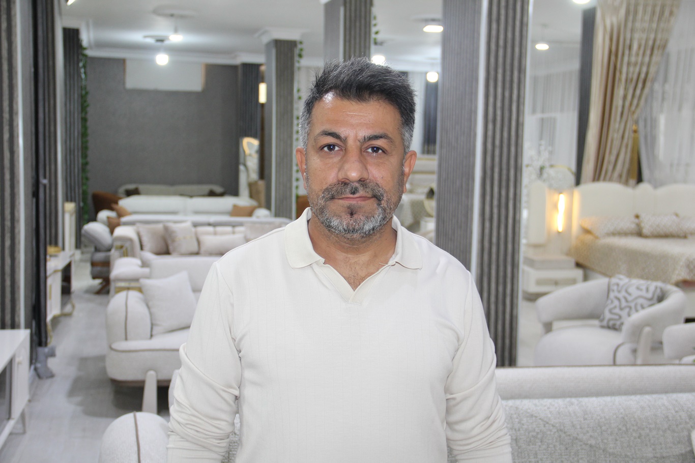 Metin Taş