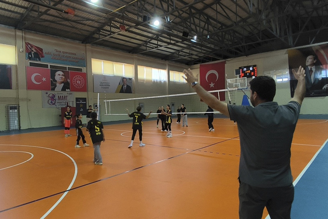 Anamur'da Yaz Kur'an Kursları Öğrencileri Arası Spor Turnuvaları başladı