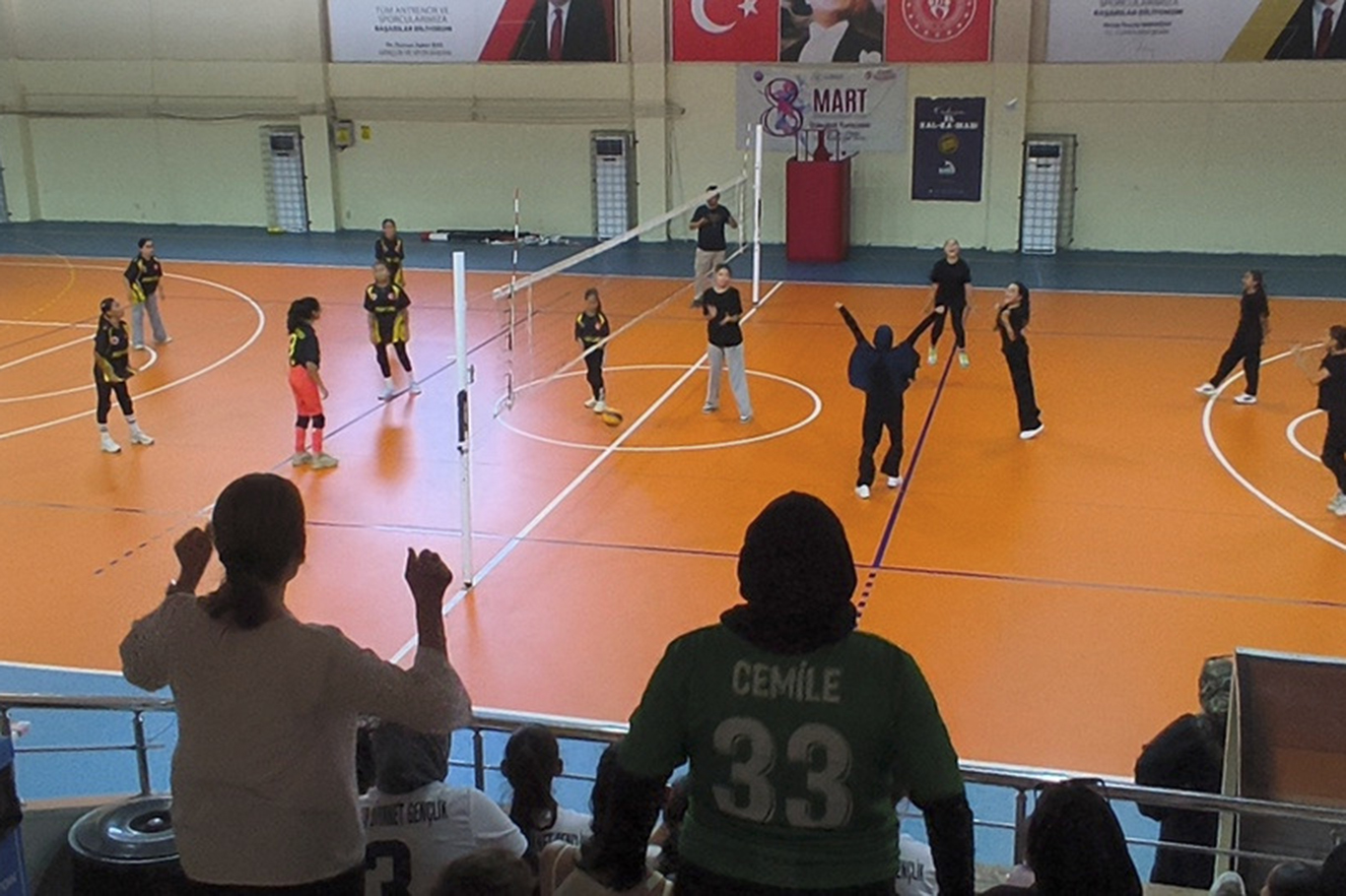 Anamur'da Yaz Kur'an Kursları Öğrencileri Arası Spor Turnuvaları başladı