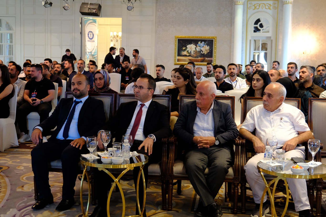 Sağlık-Sen Van Şubesi Genel Kurulu tamamlandı: Abdulcelil Aslan yeni başkan seçildi