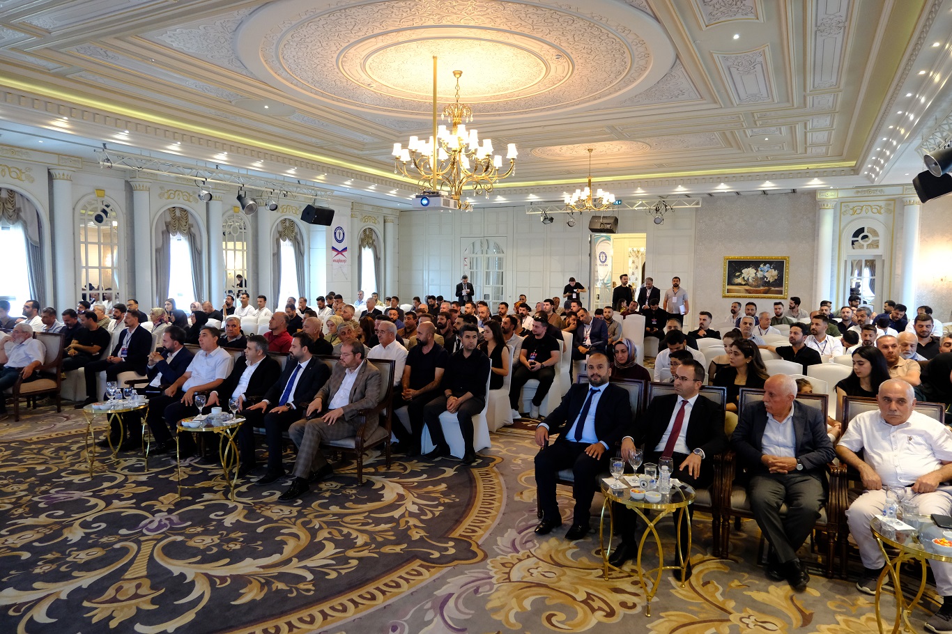 Sağlık-Sen Van Şubesi Genel Kurulu tamamlandı: Abdulcelil Aslan yeni başkan seçildi