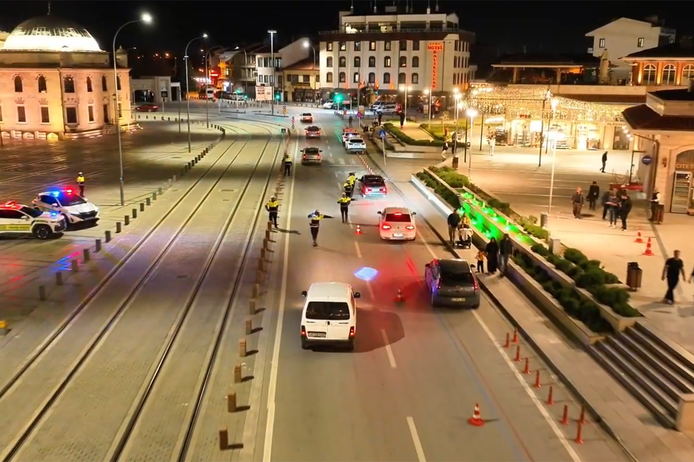 Konya'da umuma açık iş yerlerine denetim