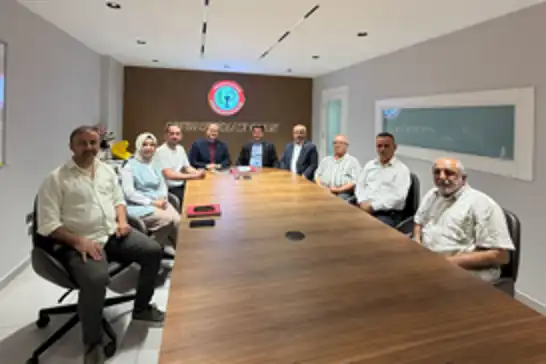 HÜDA PAR'dan Antalya Eczacılar Odası'na ziyaret 