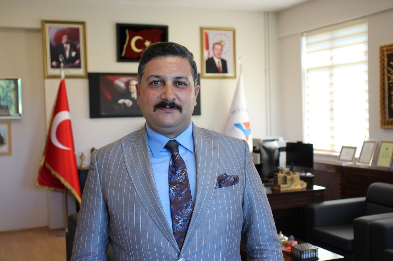 Ağrı İbrahim Çeçen Fakültesi Fen Edebiyat Fakültesi Dekanı Prof. Dr. Alperen Kayserili