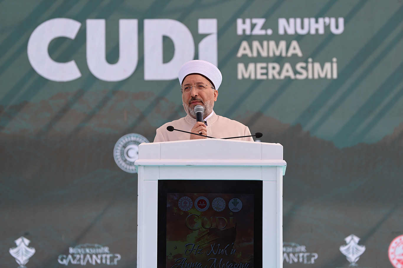 Diyanet İşleri Başkanı Prof. Dr. Safi Arpaguş