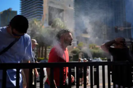 At least 25 dead as record heatwave scorches eastern US